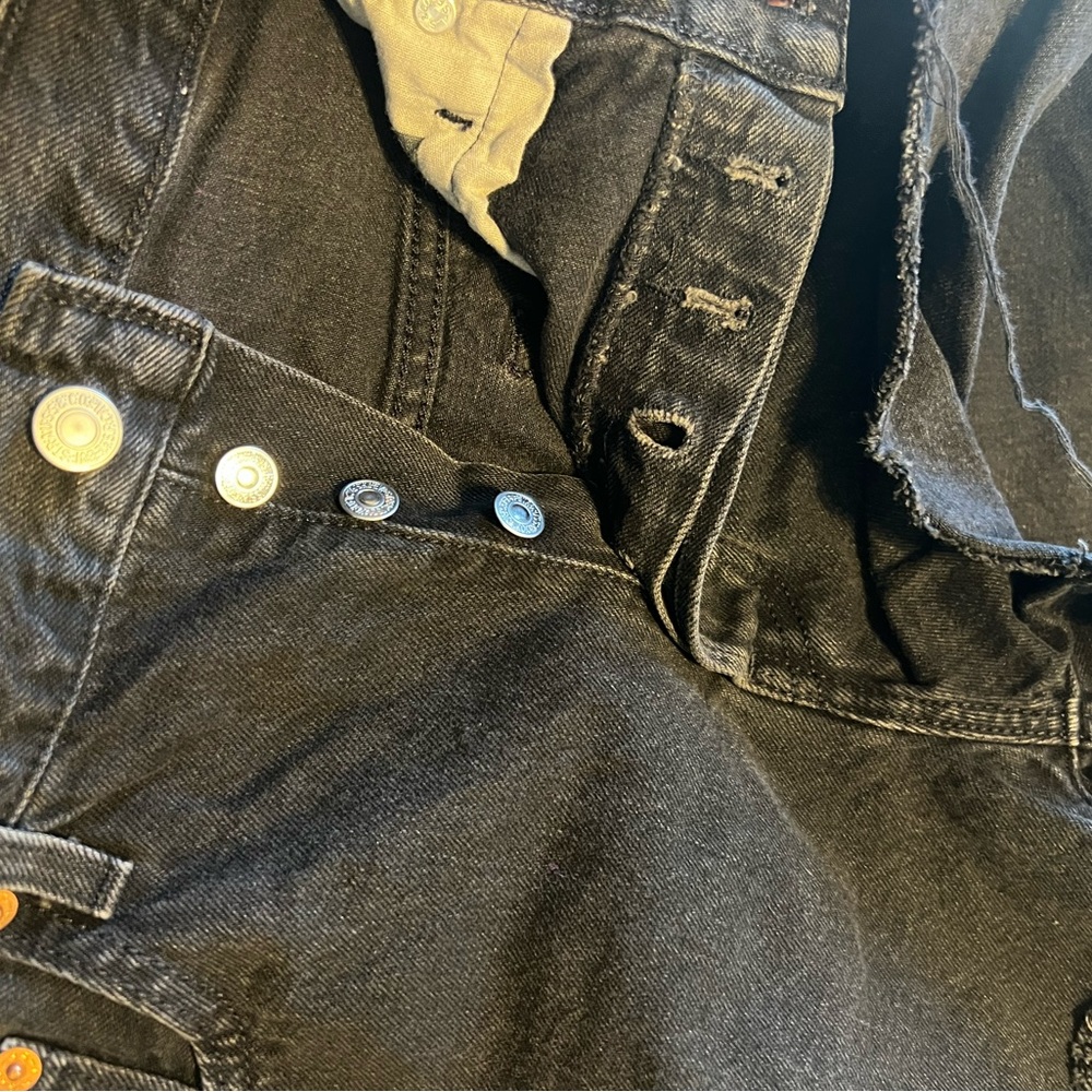 LEVIS DENIM SHORTS - Picture 4 of 5